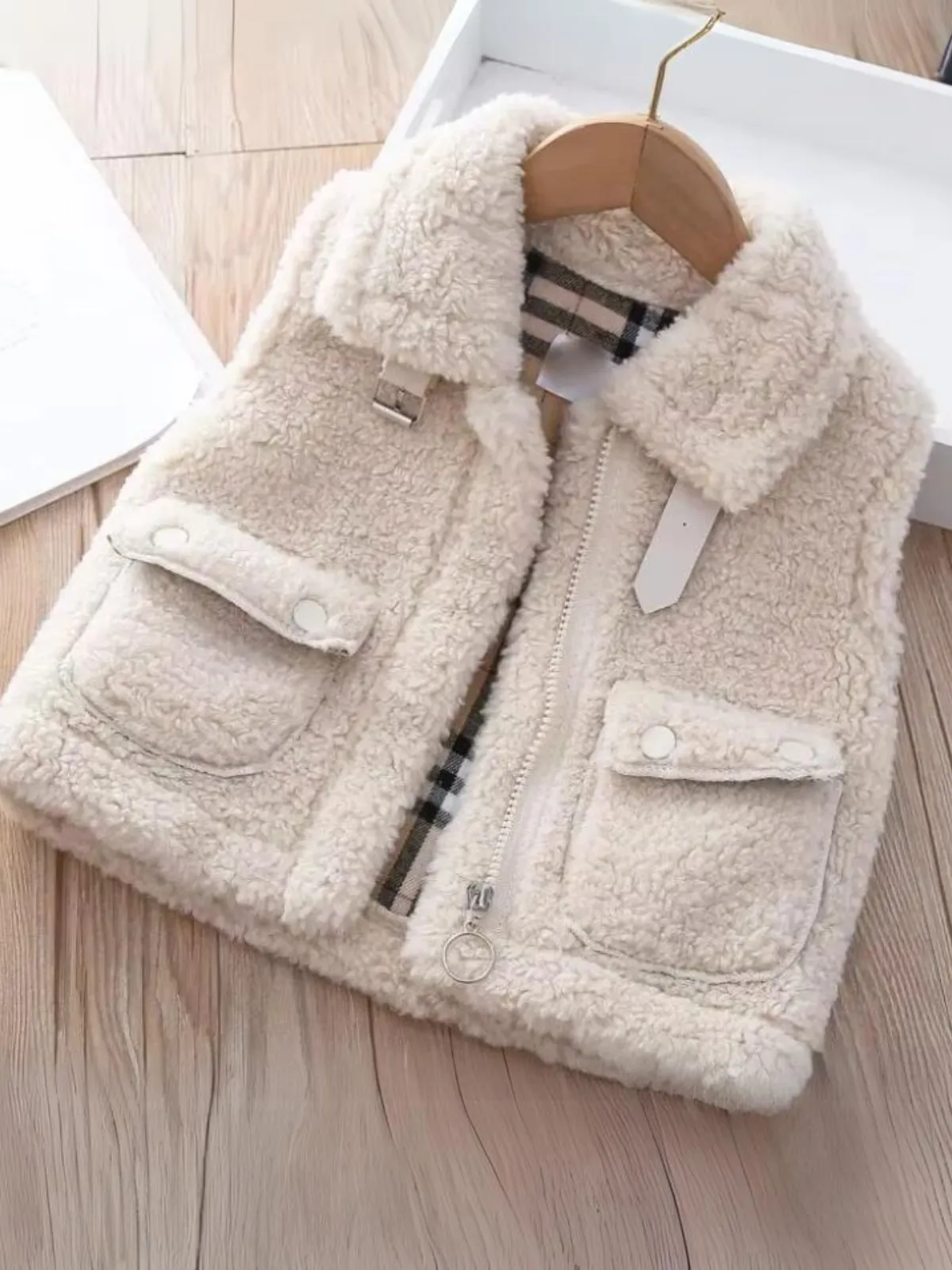 Cozy Plush Zip-Up Sherpa Vest with Pocket Detail