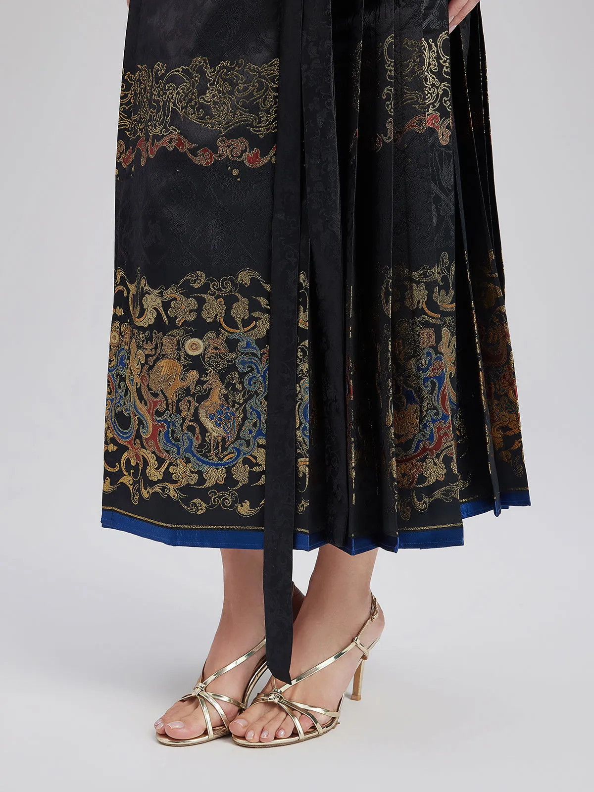 Elegant Chinese Style Pleated Skirt