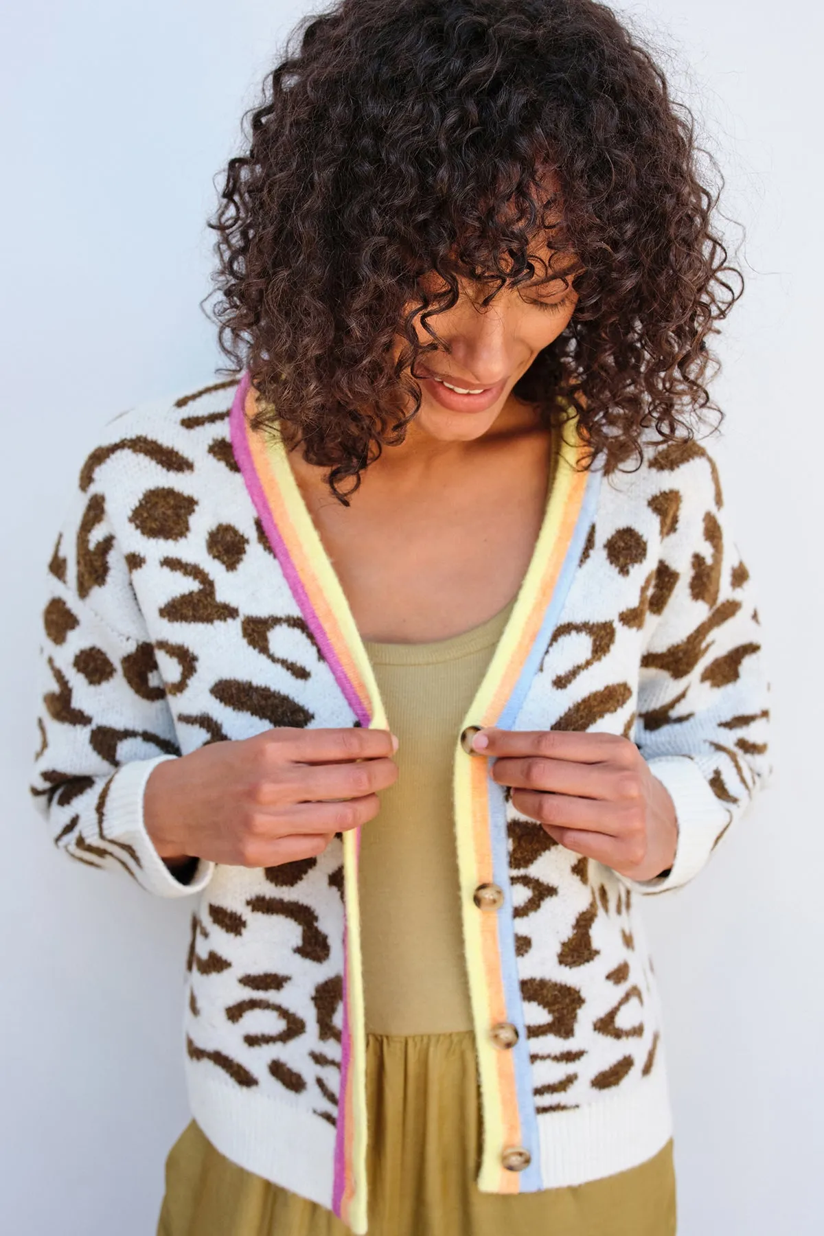 Sundry Leopard Boxy Cardigan in Cream/Sorbet Leopard